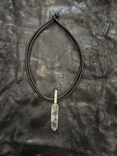 Lade das Bild in den Galerie-Viewer, DARKGEM Happymaker Bergkristall
