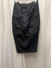 Lade das Bild in den Galerie-Viewer, Rundholz Black Label Bananenrock
