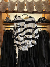 Lade das Bild in den Galerie-Viewer, Elli Ballonshirt
