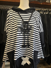 Lade das Bild in den Galerie-Viewer, Elli Kapuzenshirt
