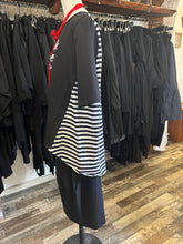 Lade das Bild in den Galerie-Viewer, Elli Streifenshirt
