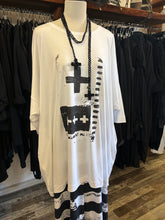 Lade das Bild in den Galerie-Viewer, Elli Bigshirt
