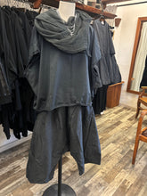 Lade das Bild in den Galerie-Viewer, Privatsachen Shirt Hautlift

