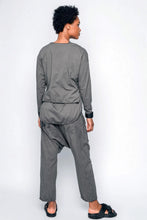 Lade das Bild in den Galerie-Viewer, Black by K&amp;M Jäckchen Your touch is King
