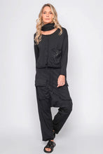 Lade das Bild in den Galerie-Viewer, Black by K&amp;M Hose Check out my Moves
