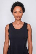 Lade das Bild in den Galerie-Viewer, Black by K&amp;M Tulpenkleid you are as wild as Friday Night

