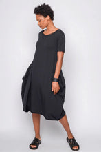 Lade das Bild in den Galerie-Viewer, Black by K&amp;M Kleid there is something in your Eyes
