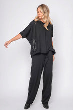 Lade das Bild in den Galerie-Viewer, Black by K&amp;M Shirt I love that smile in your Eye
