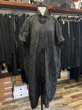 Lade das Bild in den Galerie-Viewer, PLÜ Blusenkleid
