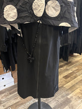 Lade das Bild in den Galerie-Viewer, PLÜ PENCIL Skirt PLISSEE
