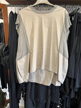 Lade das Bild in den Galerie-Viewer, Transit Bluse

