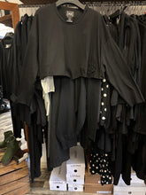 Lade das Bild in den Galerie-Viewer, PLÜ Snuggle Shirt
