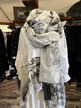 Lade das Bild in den Galerie-Viewer, Studio b3 Schal Avisto
