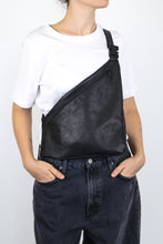 Lade das Bild in den Galerie-Viewer, Trippen Book Bag
