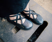 Lade das Bild in den Galerie-Viewer, Papucei Sommerstiefel
