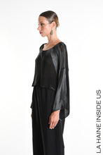 Lade das Bild in den Galerie-Viewer, La haine inside Us Strickpulli
