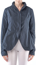 Lade das Bild in den Galerie-Viewer, Rundholz Black Label Jacke
