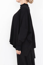 Lade das Bild in den Galerie-Viewer, Sort Aarhus Oversize Shirt
