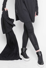 Lade das Bild in den Galerie-Viewer, Black by K&amp;M Pant Liable
